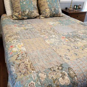 Neena Patchwork Quilt Set - Queen - Pottery Barn